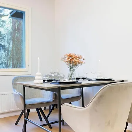 Lägenhet Santas Quest House *