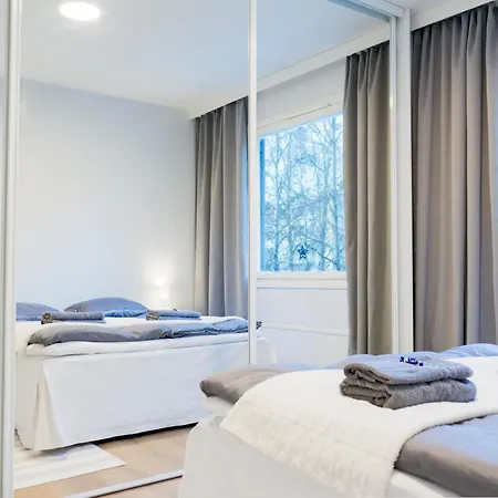 Santas Quest House *